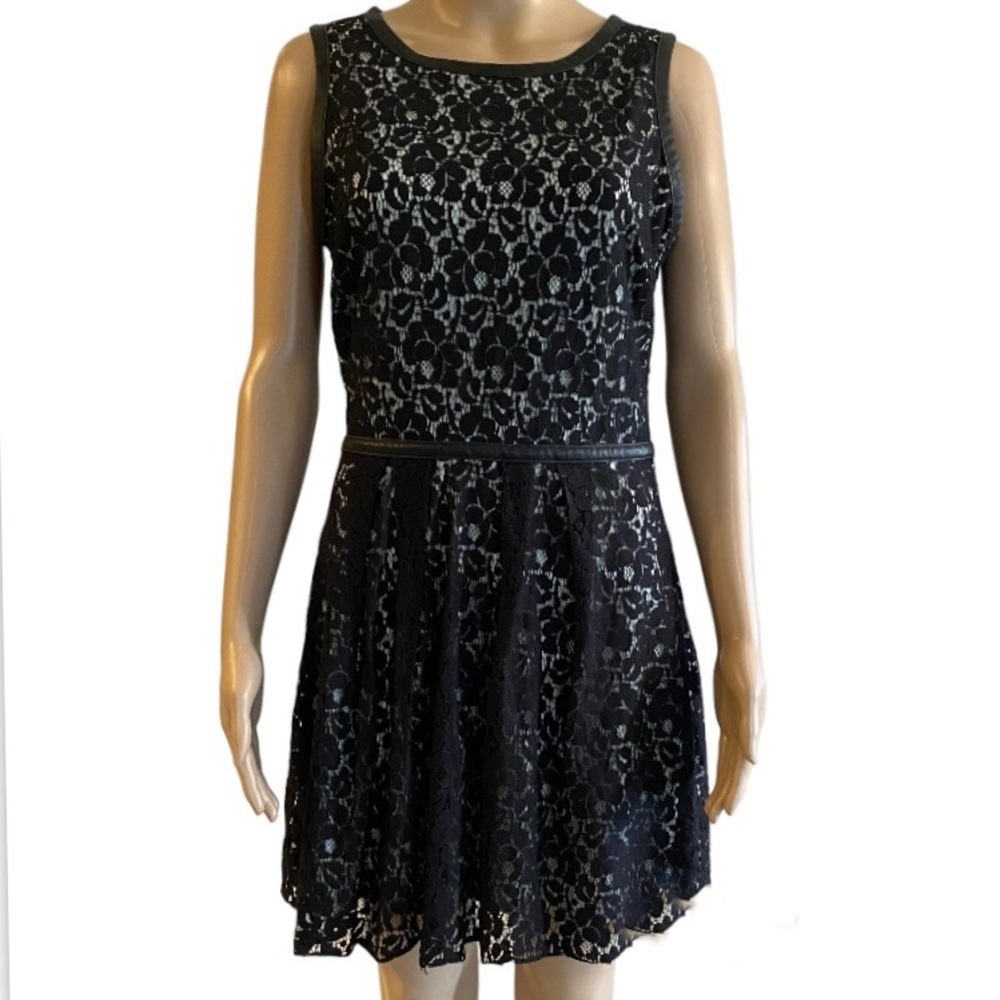 Speechless black dress with lace Sz. Jr. 9